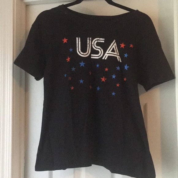 Sale🌼Modern Luxe Tee Shirt 💯%cotton Graphic Tee black with USA letters. Size M - Picture 4 of 6